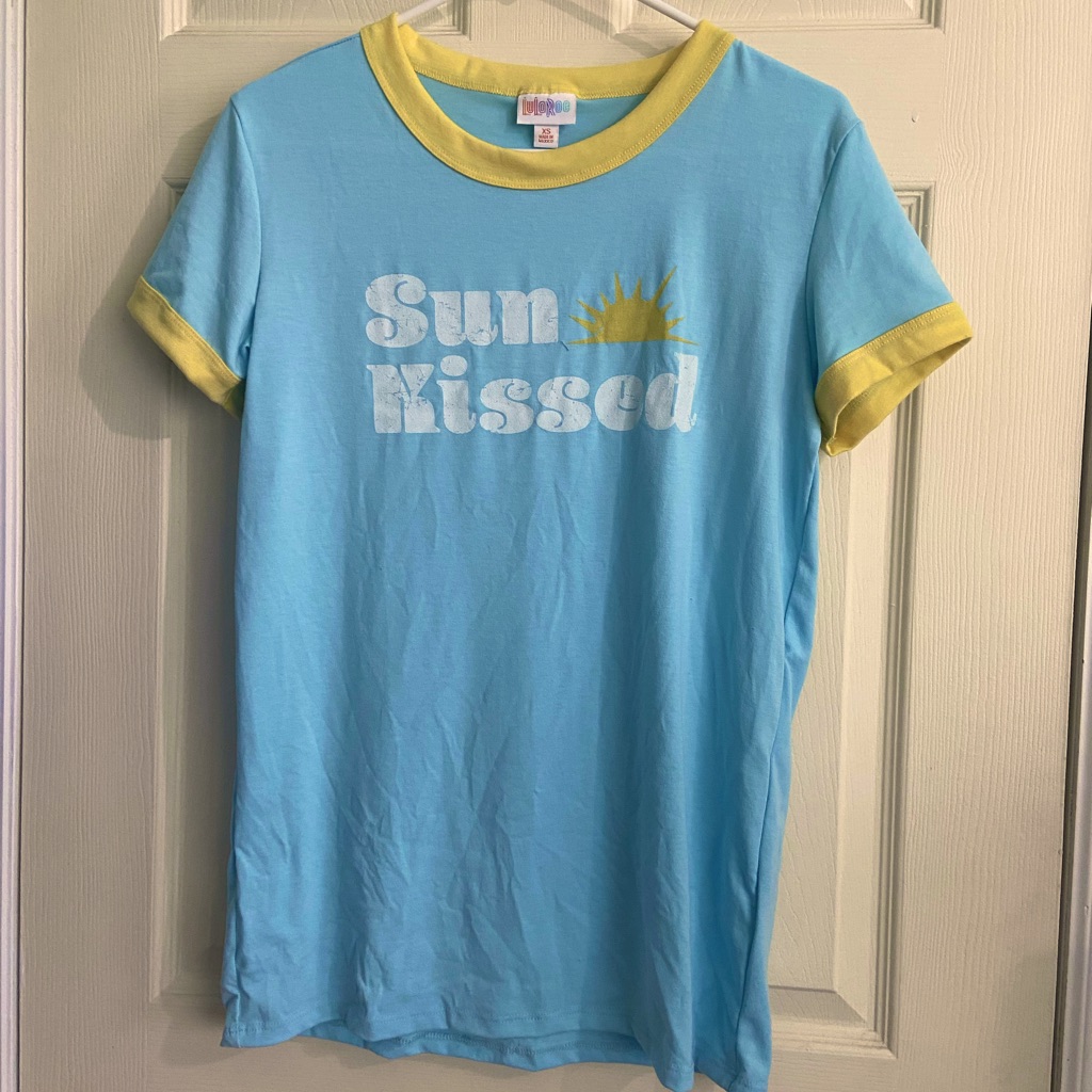 Sun Kissed Liv Tee